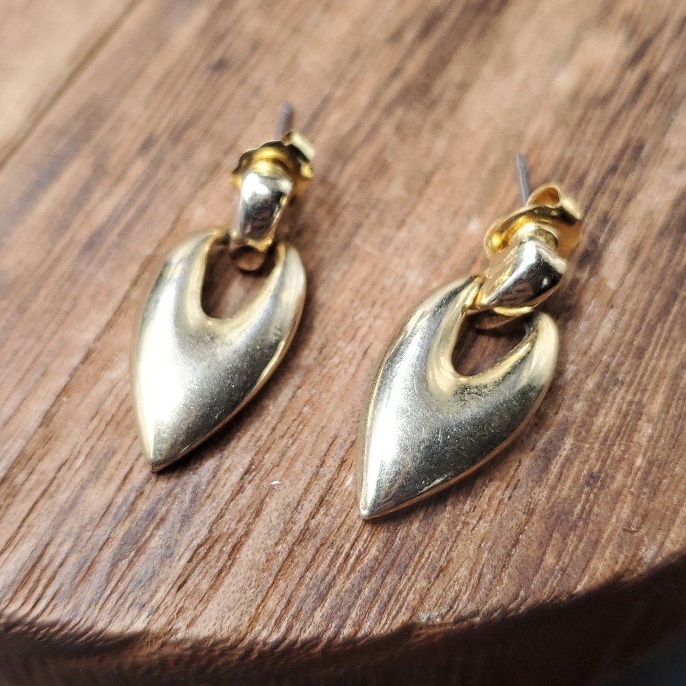 Retired avon doorknocker spike drop earrings E326